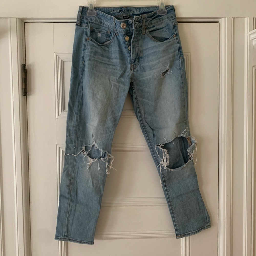 Light Blue Comfy distressed jeans